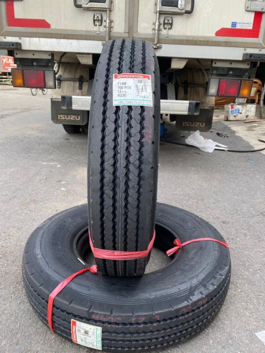 Vá Vỏ Xe Lưu Động Bình Dương